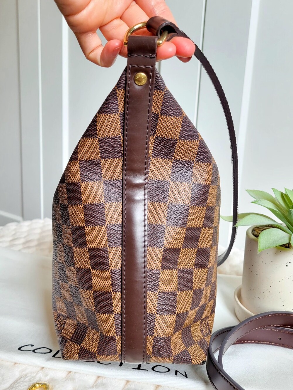 Louis Vuitton Illovo MM Brown Damier Ebene Shoulder Bag/ Satchel - Picture 11 of 17